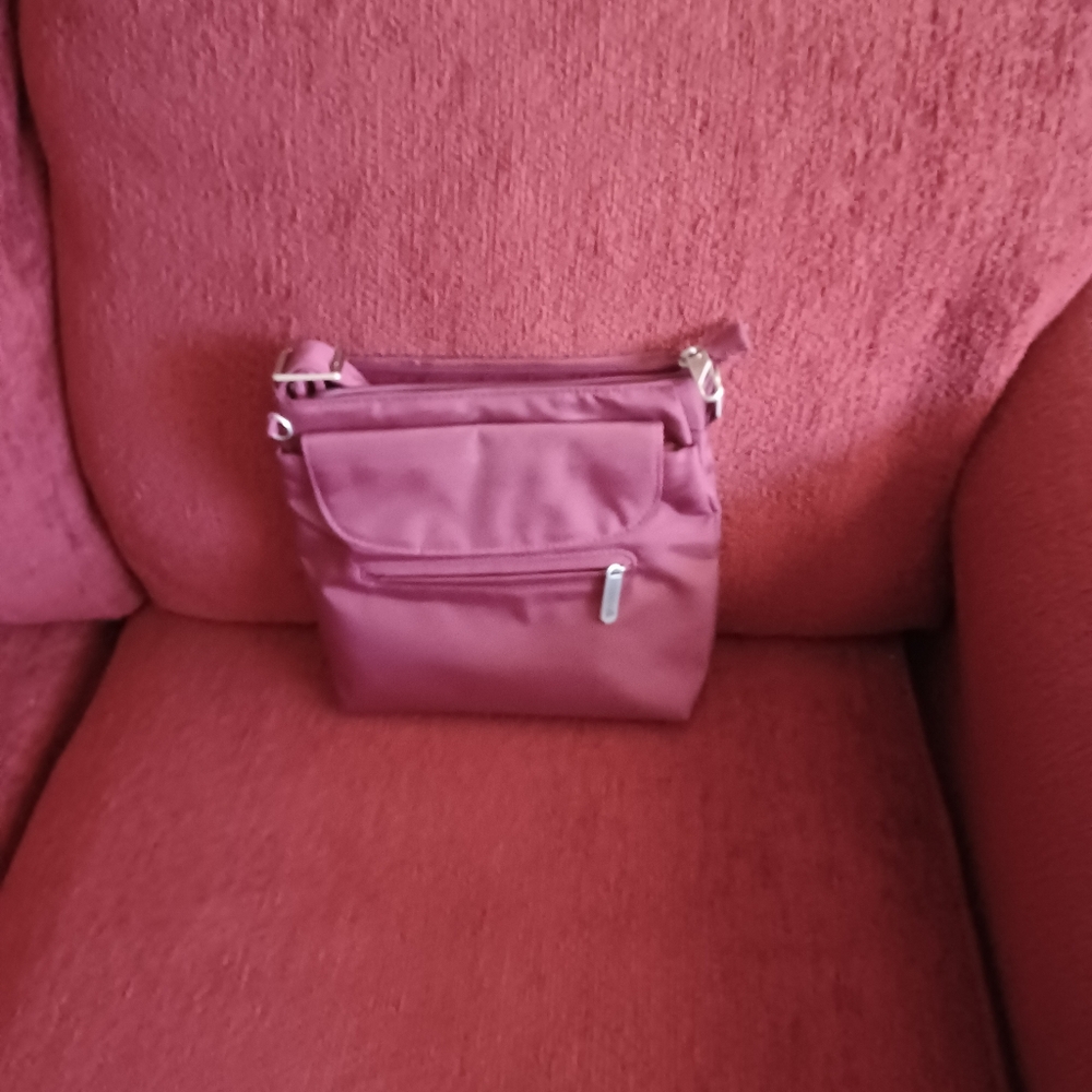 Travelon crossbody